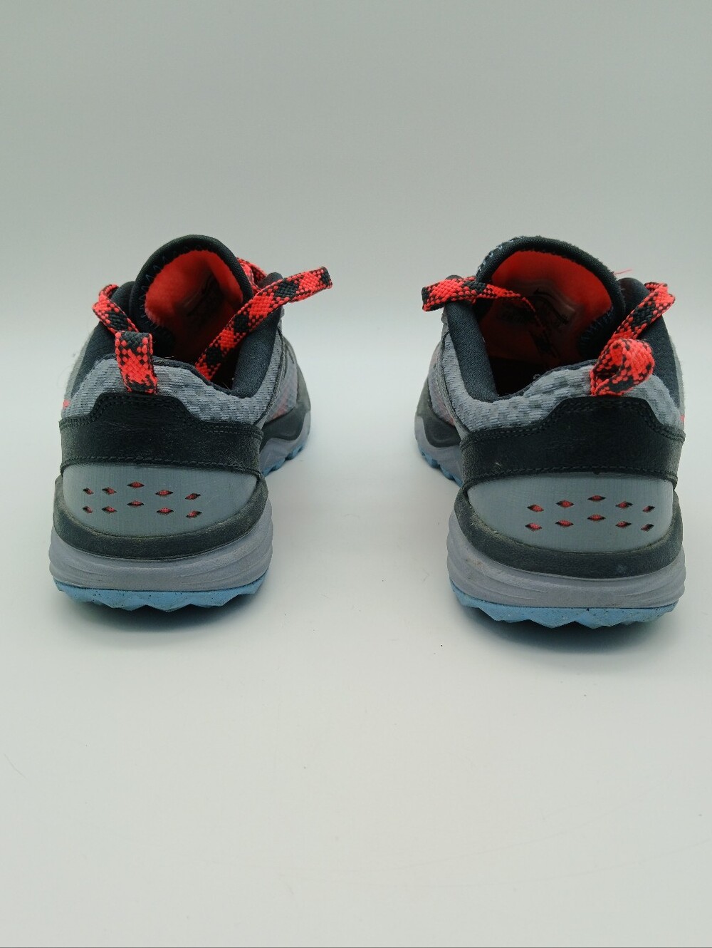 Nike Women's Fusion Trail Running Shoes in Coral & Gray - Picture 3 of 6